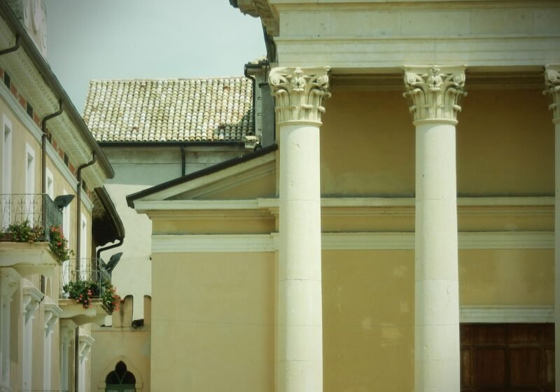 Step inside the Church of San Zeno – Bardolino
