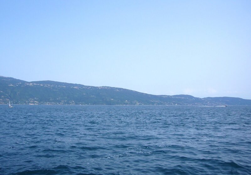 Lago di Garda visto da Gargnano 02 – Gargnano