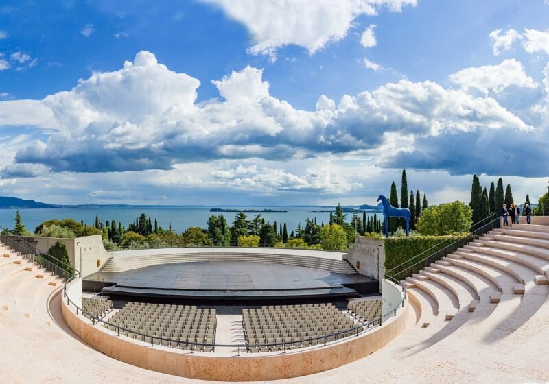 See a concert at the Vittoriale amphitheatre – Gardone Riviera