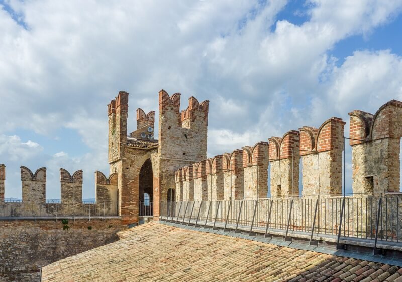 Camminamento alto Castello Scaligero di Sirmione – Sirmione