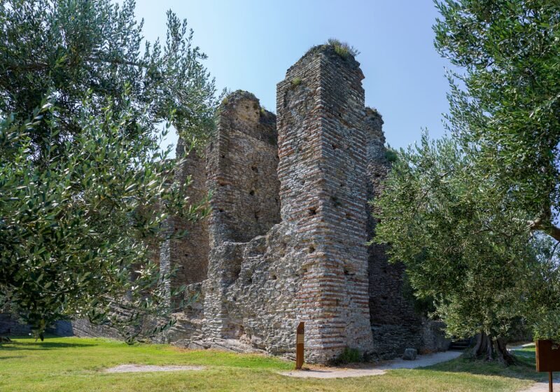 Grotte di Catullo N Sirmione – Sirmione