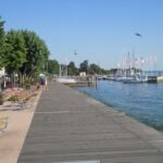 Chiaretto wine bars on the Bardolino lakefront – Bardolino